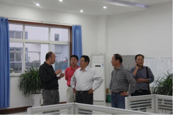 淄博高新区工委委员、管委会副主任牛圣银到公司调研